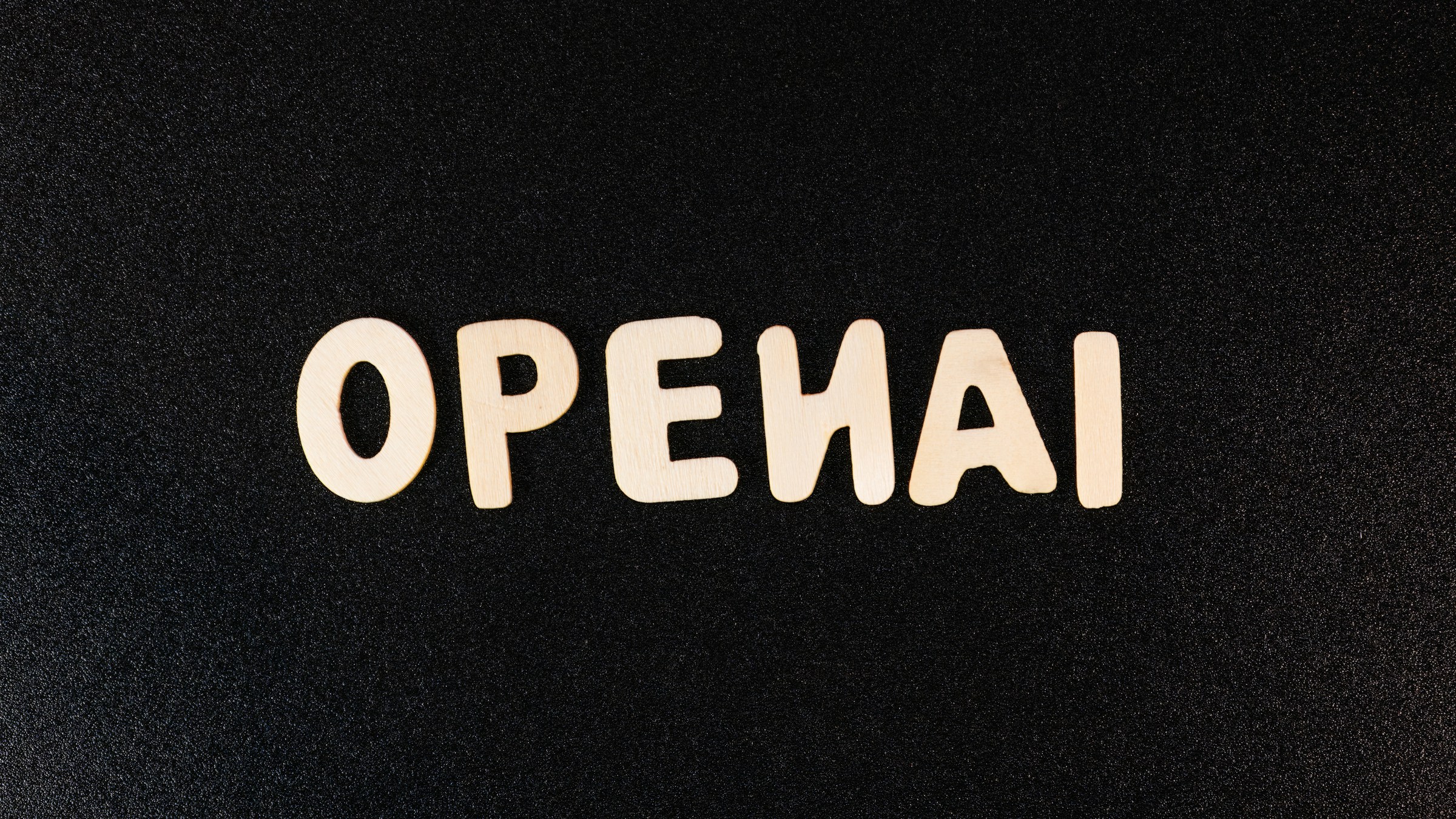 OpenAI发布重要论文:揭示大模型幻觉问题,评估方法是主因